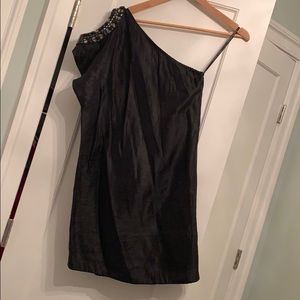 Alexa Admor xs, one should dress